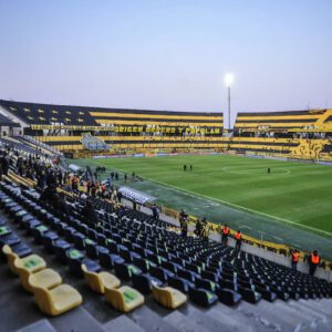 Montevideo, Uruguay, 18 de Agosto de 2021
Deportes, Futbol. Peñarol recibe a Sp. Cristal (Pr) por Copa Sudamericana partido de vuelta. Con publico en un máximo de 5000 personas. El primer partido de futbol con publico tras mas de 500 días a puerta cerradas.  Foto: Martin Martinez / FocoUy