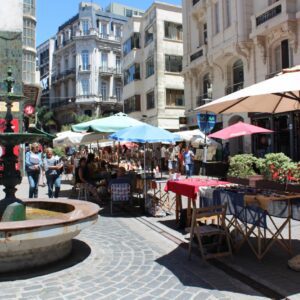 Rua Peatonal Sarandí Montevidéu tour guiado Centro Histórico