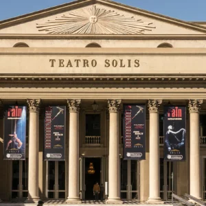 oficina-de-inverno-o-que-fazer-em-montevideo-uruguai-pontos-turisticos-teatro-solis.jpg